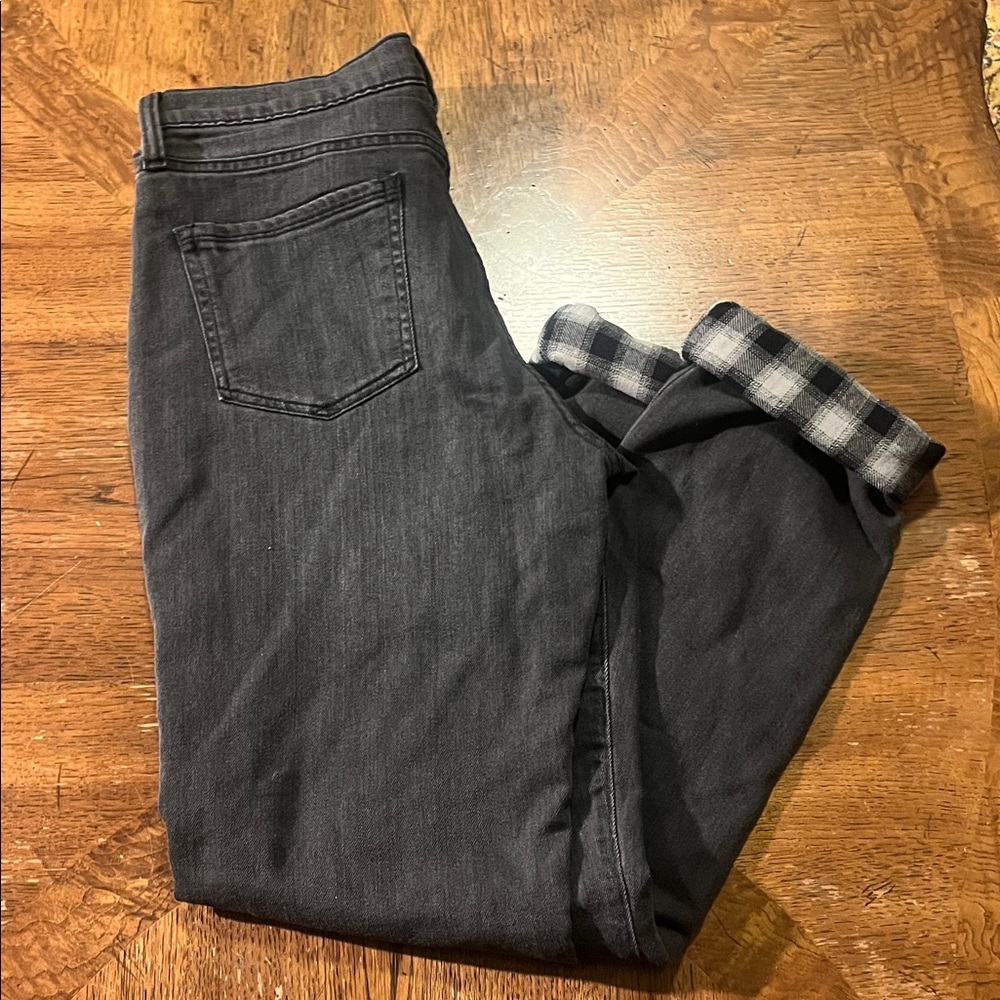 NWOT size 6 Eddie Bauer Boyfriend Flannel Lined Straight Leg Jeans